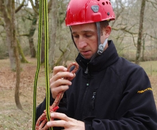 Preparation du materiel de grimpe